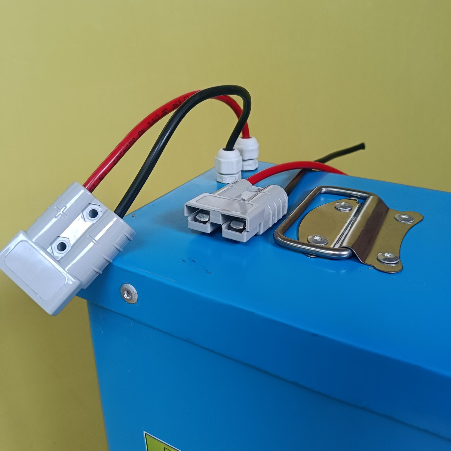 60V 45Ah LIFEPO4 BATTERY